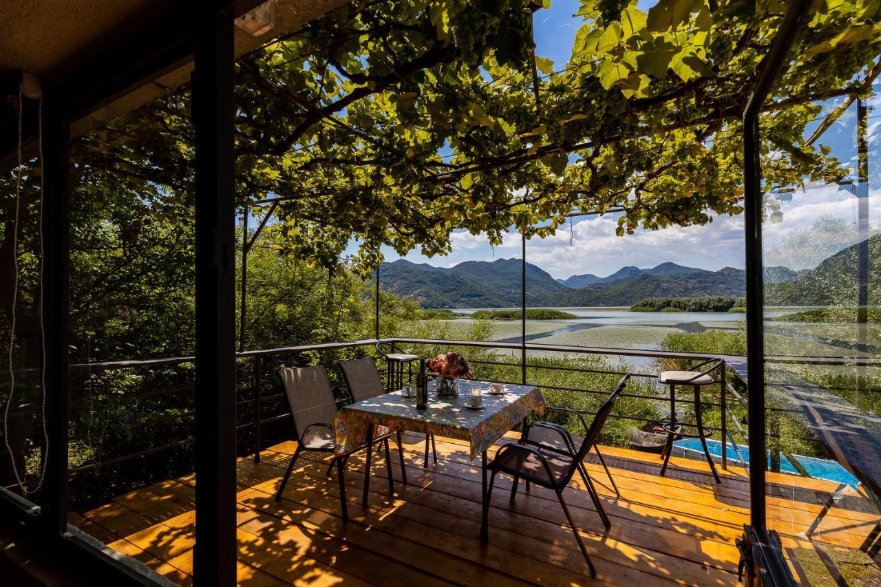 Lake House Buric Vranjina Ngoại thất bức ảnh