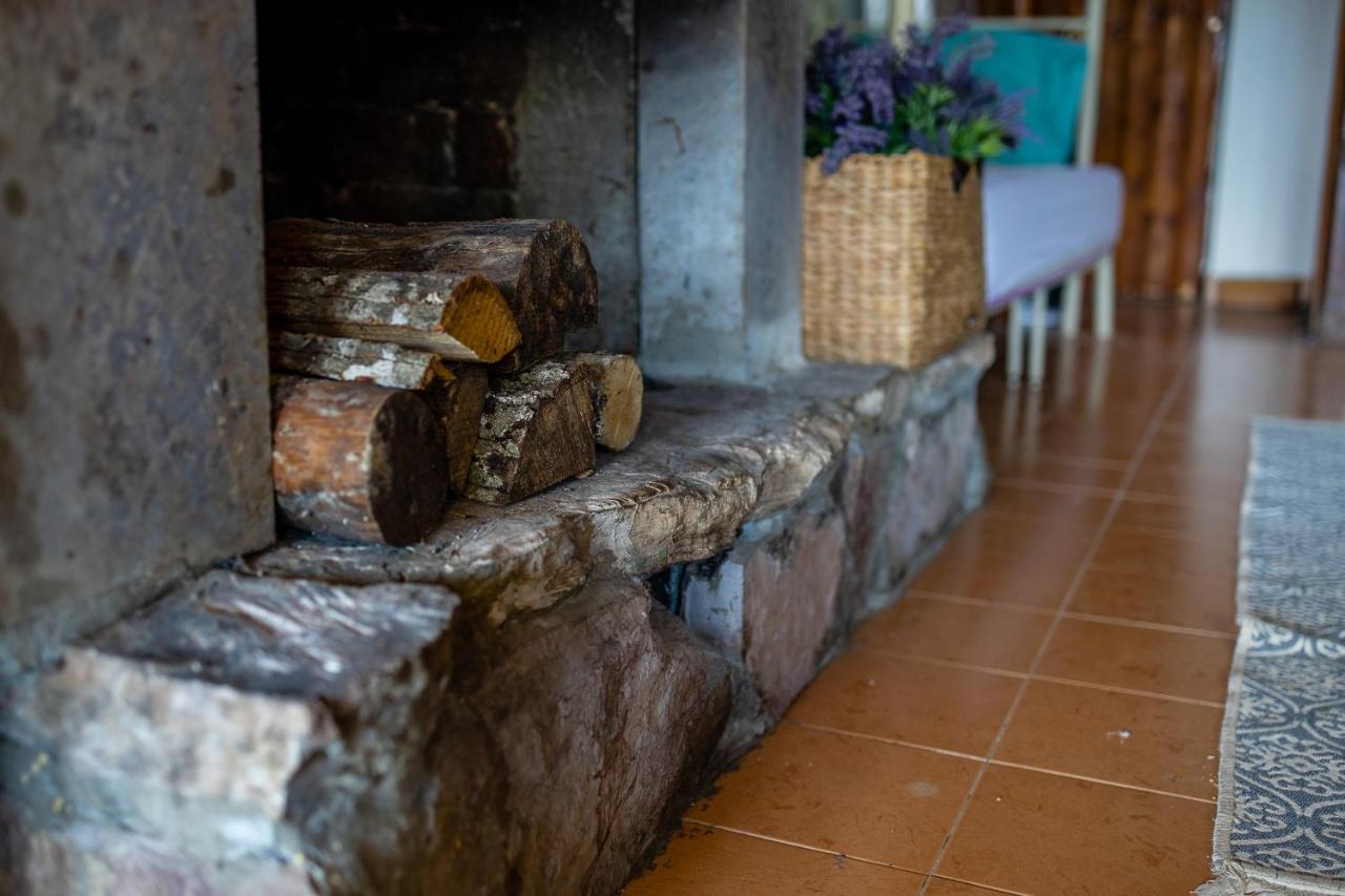 Lake House Buric Vranjina Ngoại thất bức ảnh